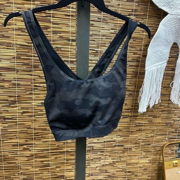 ID Ideology Women S Camo Print Medium Impact Sports Bra Black Size 3X - Picture 2 of 3